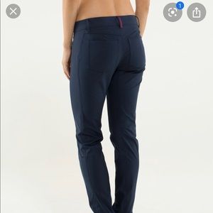 Lululemon Urbanite Pant - Navy